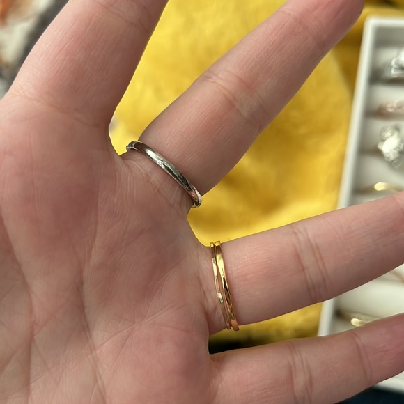 Pandora Bow Ring - Picture 4 of 5